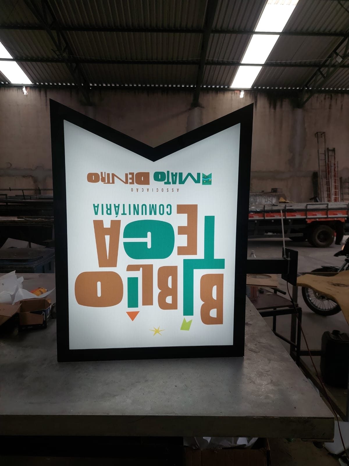 Placas Bandeiras instalado pela EMPLACK BH