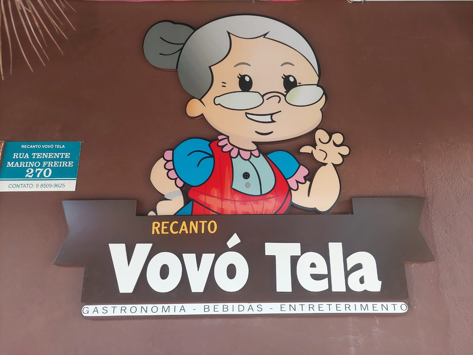 Letreiros em PVC Expandido instalado pela EMPLACK BH